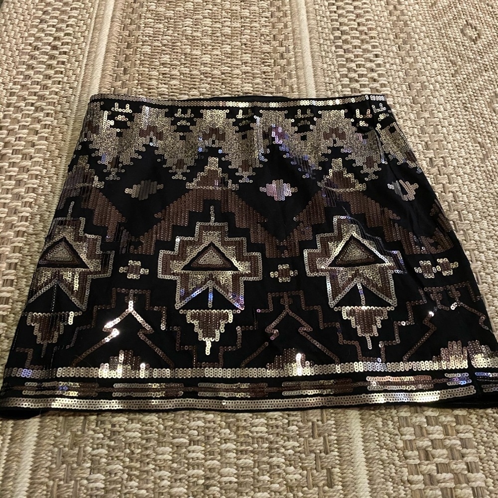 Express sequin mini skirt